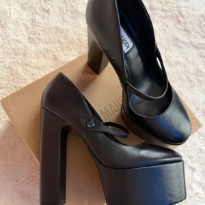 Steve Madden Black Platform Heels